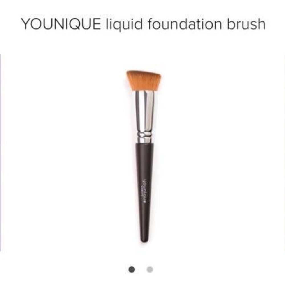 Brand new Younique foundation brush